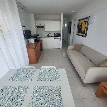 Cozy Apartment Near The Beach Playa de las Américas Kültér fotó