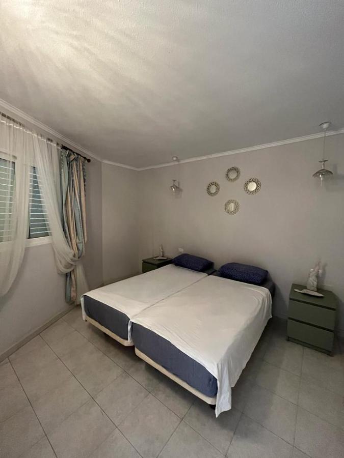 Cozy Apartment Near The Beach Playa de las Américas Kültér fotó